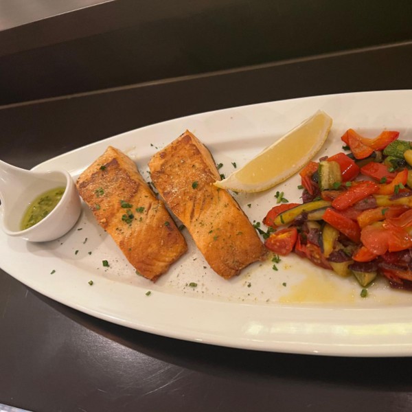 Salmon a la Plancha